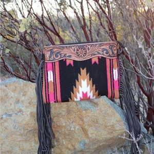 American Darling Crossbody